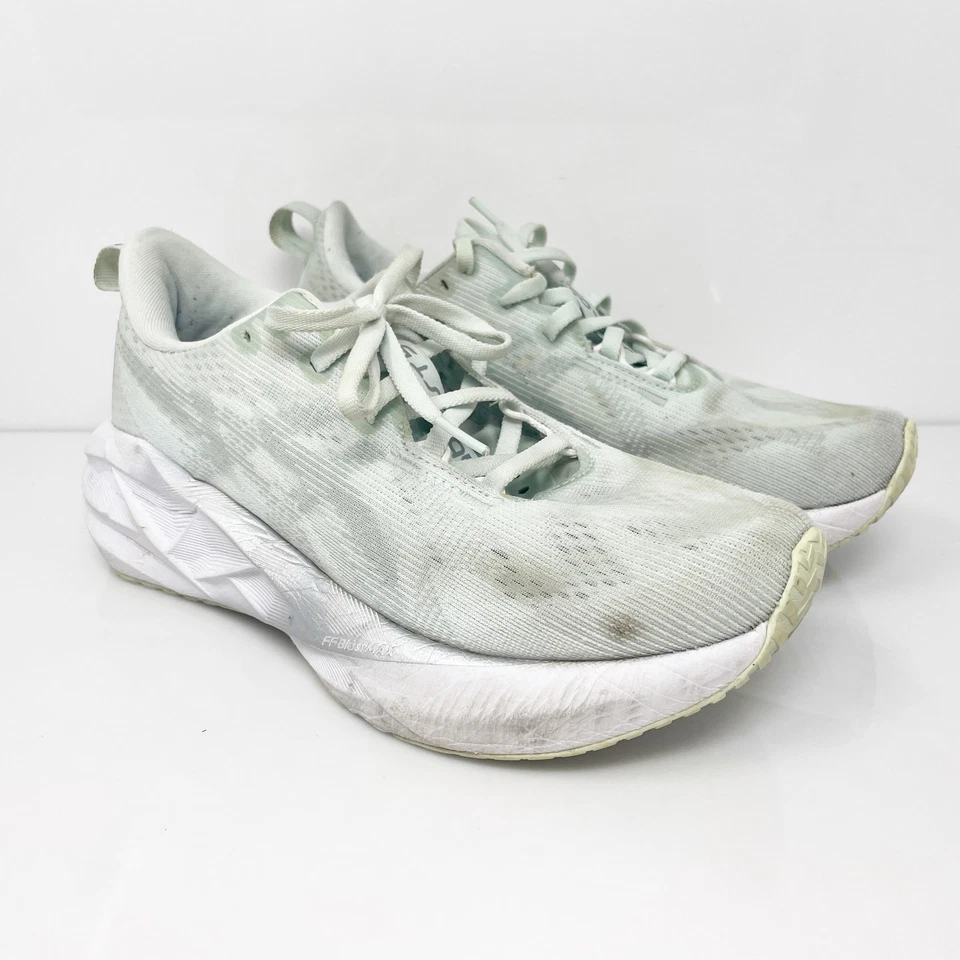 Asics Womens Novablast 5 1012B765 White Running Shoes Sneakers Size 6.5 - Image 2 of 4