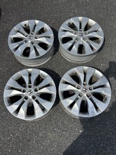 2012-2014 Honda Cr-v Crv Wheel Rim 17x6.5 17 5 Spok Oem 64040 2012-2014 Honda Cr-v Crv Wheel Rim 17x6.5 17 5 Spok Oem 64040