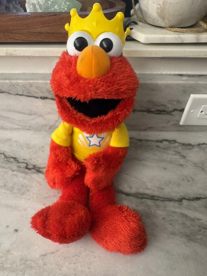 Sesame Street Let's Imagine Elmo Toy Plush with Crown Interactive ( Not Tested ) - Image 2 of 4