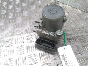 ABS PUMPE Peugeot Expert (G9) Van 2.0 HDiF 16V 130 (RH02) 2014 4541EN