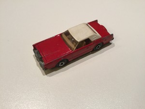matchbox lincoln continental 1979