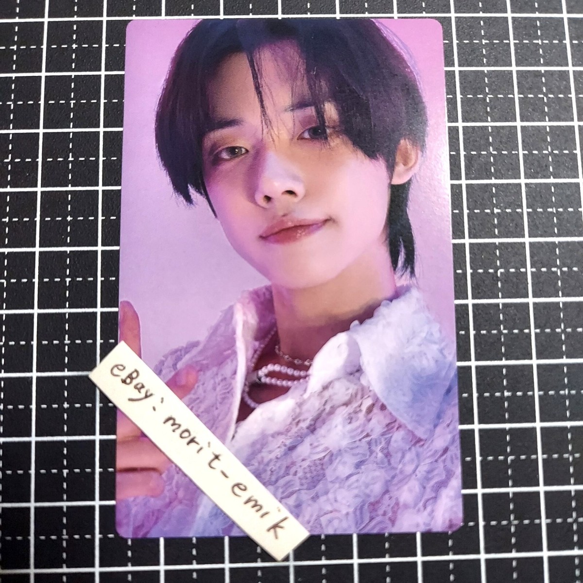 TOMORROW X TOGETHER Yeonjun 直筆サイン入り カード YEONJUN TXT Photocard Blue Hour PC TOMORROW X TOGETHER Photo card