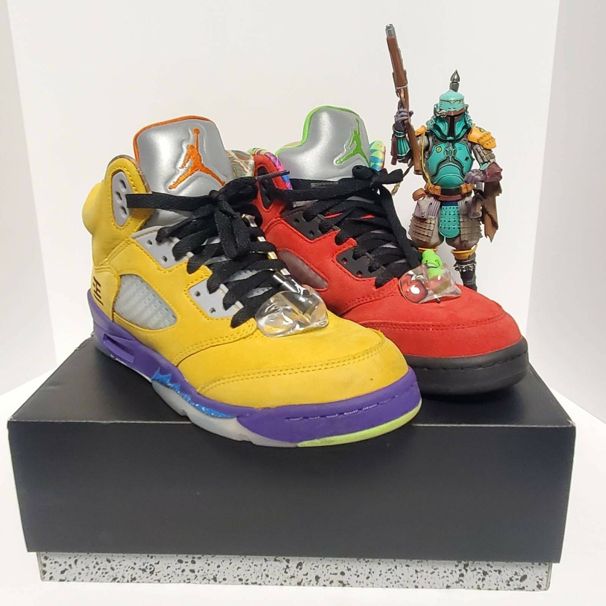 Air Jordan Boys Retro 5 GS SE Basketball Shoes Red Yellow 