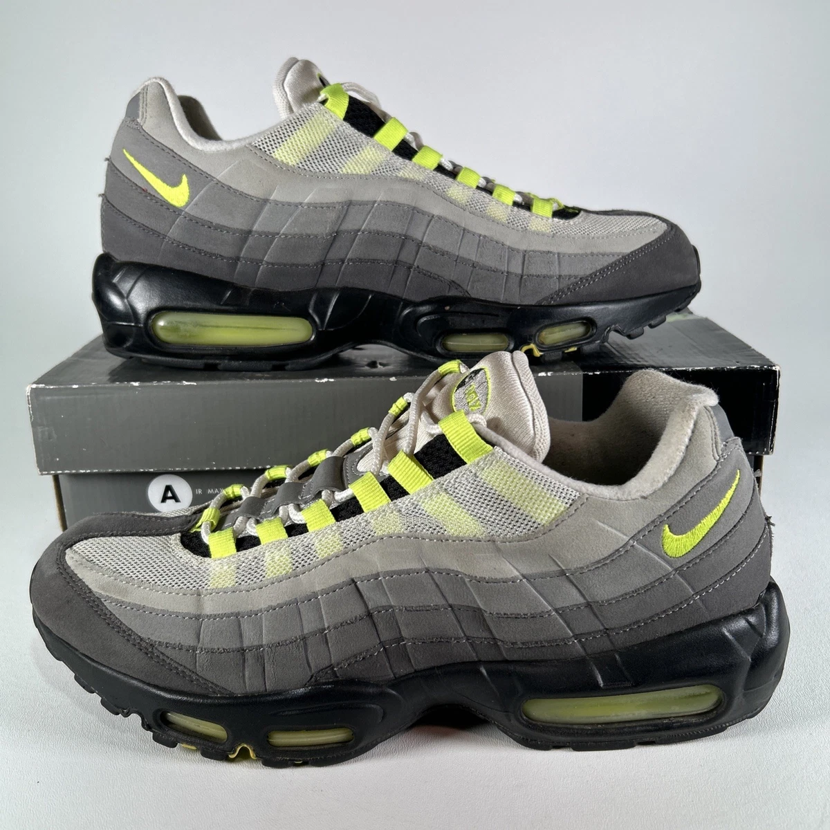 Preços baixos em Nike Air Max 95 OG 2015 Neon | eBay