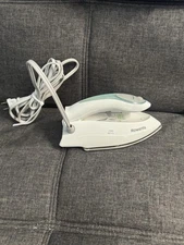 Rowenta Latitude Steam Iron Inbox Stainless Steel DA3519 