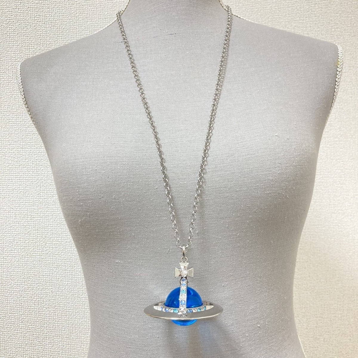 Vivienne Westwood Necklace Medium Orb Silver x Light Blue Top 6.5