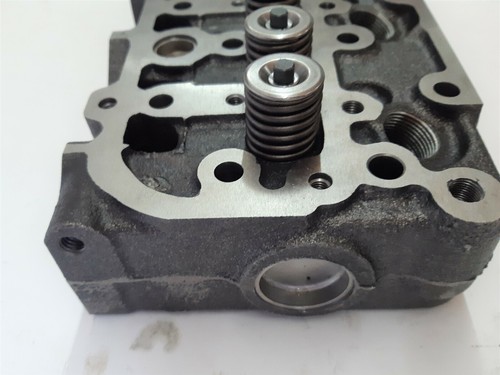 Zylinderkopf für Kubota D722 cylinder head inkl. Ventile und Federn - Picture 4 of 5