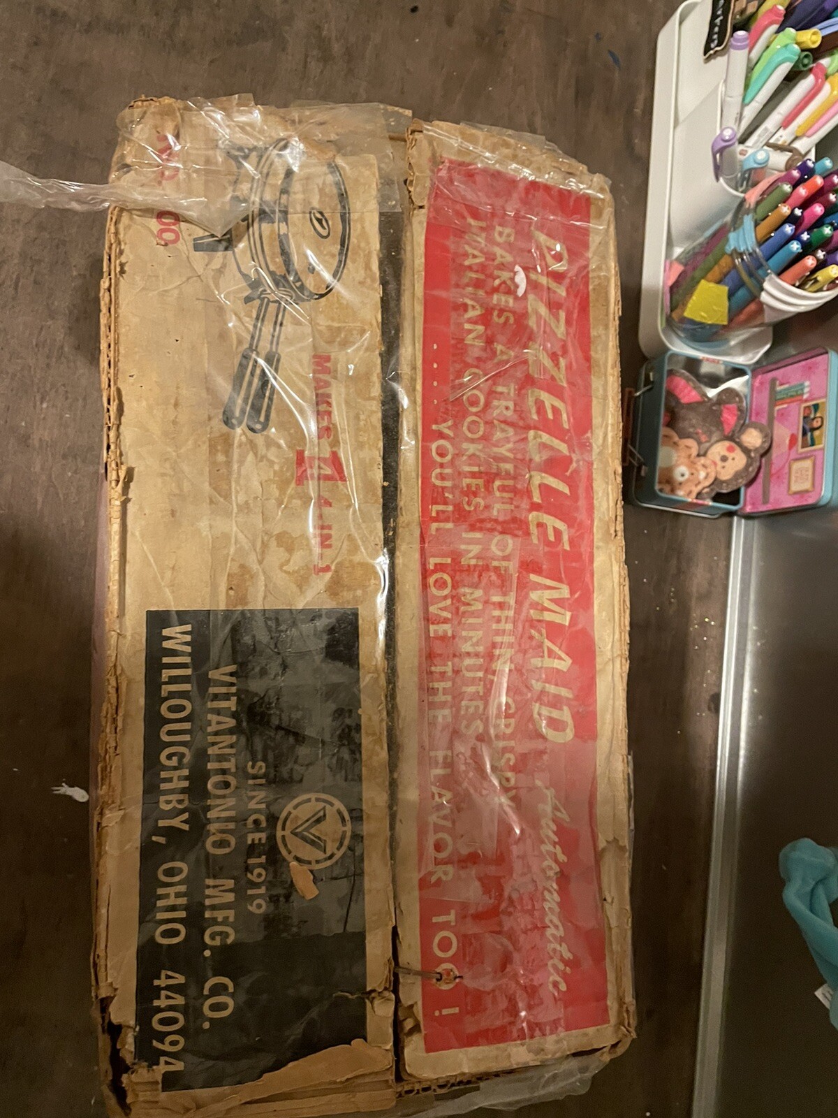 Vintage Vitantonio Pizzelle Maid Model 400NS Nonstick Pizzelle Maker