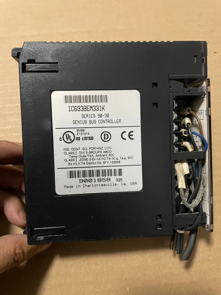 GE Fanuc 90-30 series Communication module IC693BEM331 Genius Bus Controller - Image 2 of 4