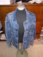 Vintage 90s Levi's Denim Trucker Jacket Size Large USA Faded Denim 70507-0227
