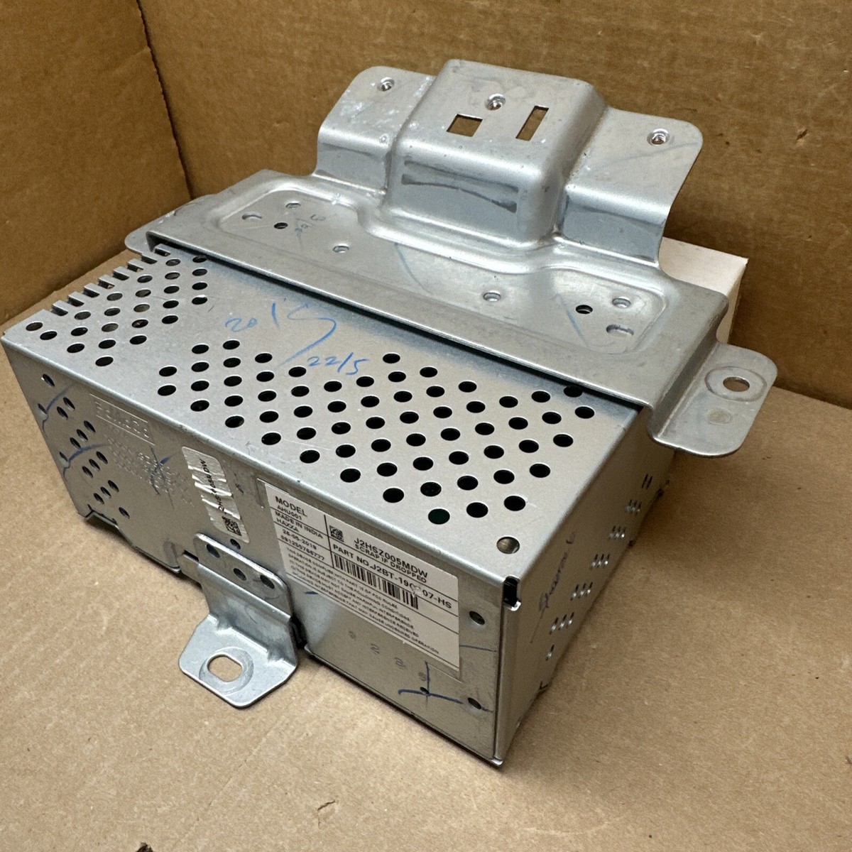 2018-2019 Ford Ecosport Radio Receiver Module | J2BT-19C107-HS