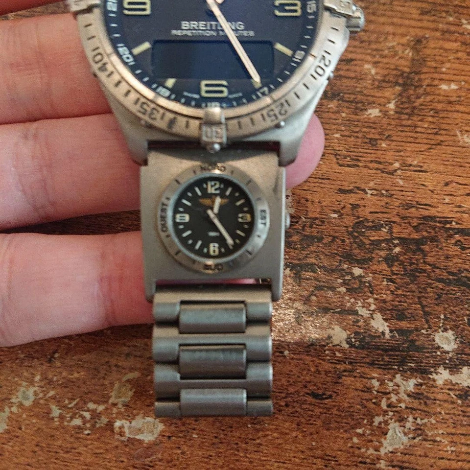 Breitling Aerospace With Copilot Serviced 2020 Titanium Quartz Watch Pilot - image 4 of 4