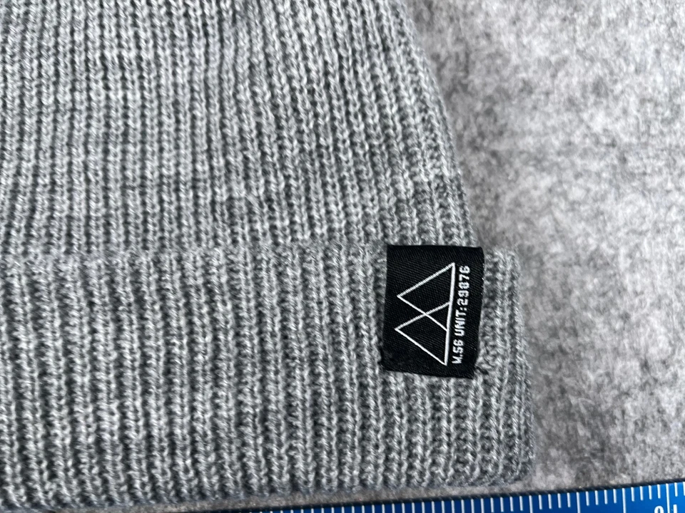 M. 56 unidade 29876 H&M gorro toque feminino tamanho único malha cinza mistura de poliéster - Imagem 2 de 4