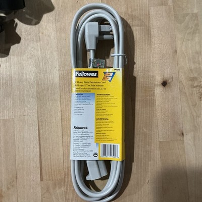 Fellowes Indoor Heavy-Duty 9' Extension Cord, 3-Prong Plug, Gray (FEL99595)