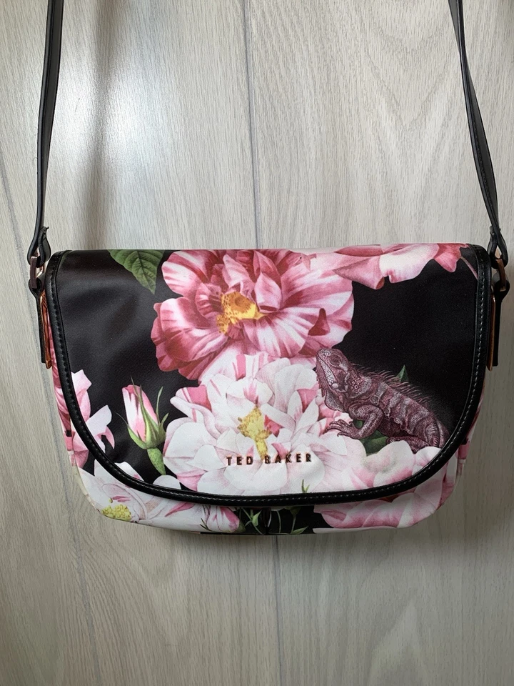 Ted Baker London Crossbody Bag Purse Floral iguana Rose Gold Color Hardware - Image 2 of 4