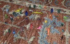 Vintage Plastic Dinosaur Toys Figures Small Mini Size Lot of 33 Random Types