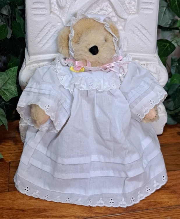 Muffy Vanderbear Bear Plush Plushie w/ 9 Outfits Accessories Set Lot Christmas - Image 2 of 4