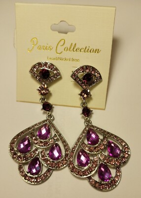 Women earing crystal dangle/drop light weight, good price
