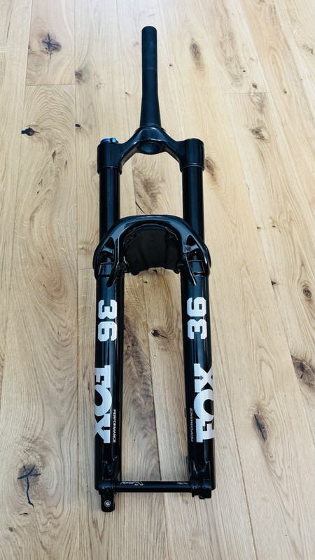 FOX 36 Performance FOX 36 Factory 160mm travel,