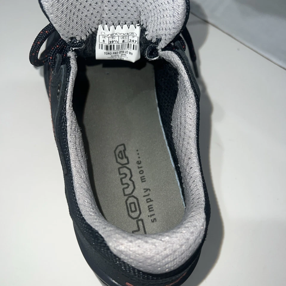 Nuevo con etiquetas Zapato de senderismo Lowa Toro Pro GTX Lo para mujer talla 8 Foto 3 de 4