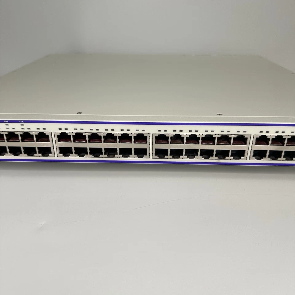 Gigabit Ethernet Switch PoE 48x 1G + 4x10G SFP+ | Alcatel Lucent OS6450-P48 - Image 3 of 4