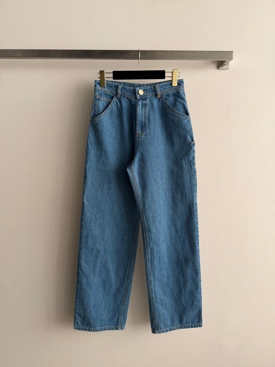 ss2026 Chanel jeans fr 36 xs/s NEW sold out model image 9