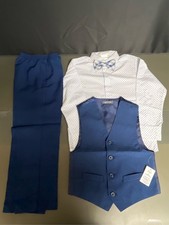 Van Heusen Boys' 4-piece Formal Suit Set, Vest, Pants, Collared Dress Shirt, and