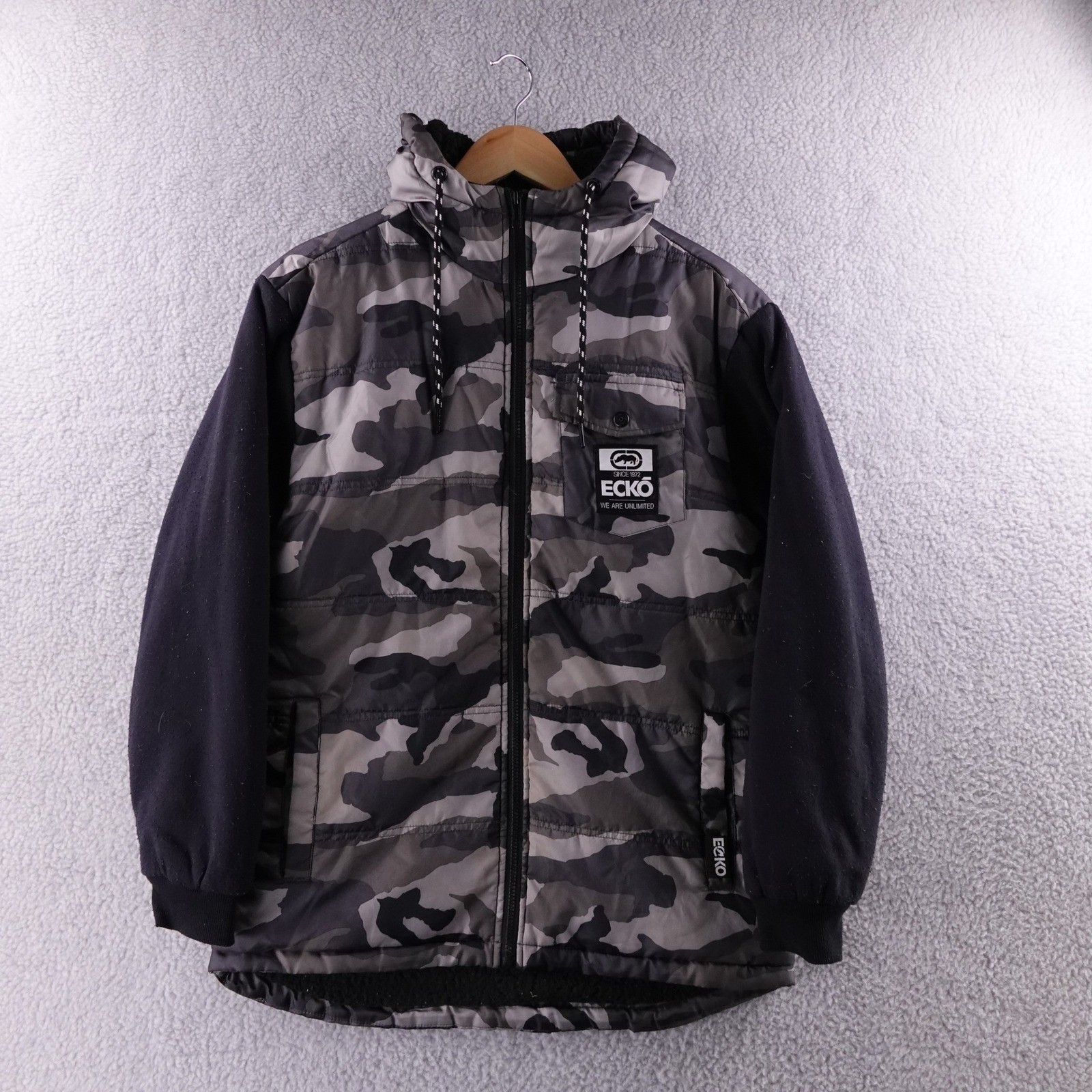 ECKO UNLTD Camo Puffer Jacket Men's Size S Black Gray Zip Up Hooded