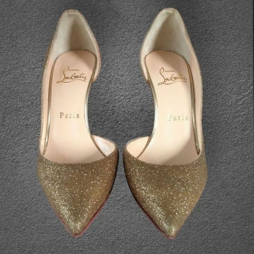 Christian Louboutin グリッター ハイヒール Rare Christian Louboutin Gold Glitter Heels Pointed Toe Size 22.5