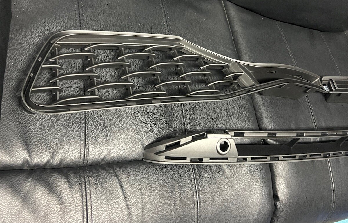 2017-2024 Maserati Quattroporte Front Bumper Lower Grille Mesh Left Right NEW