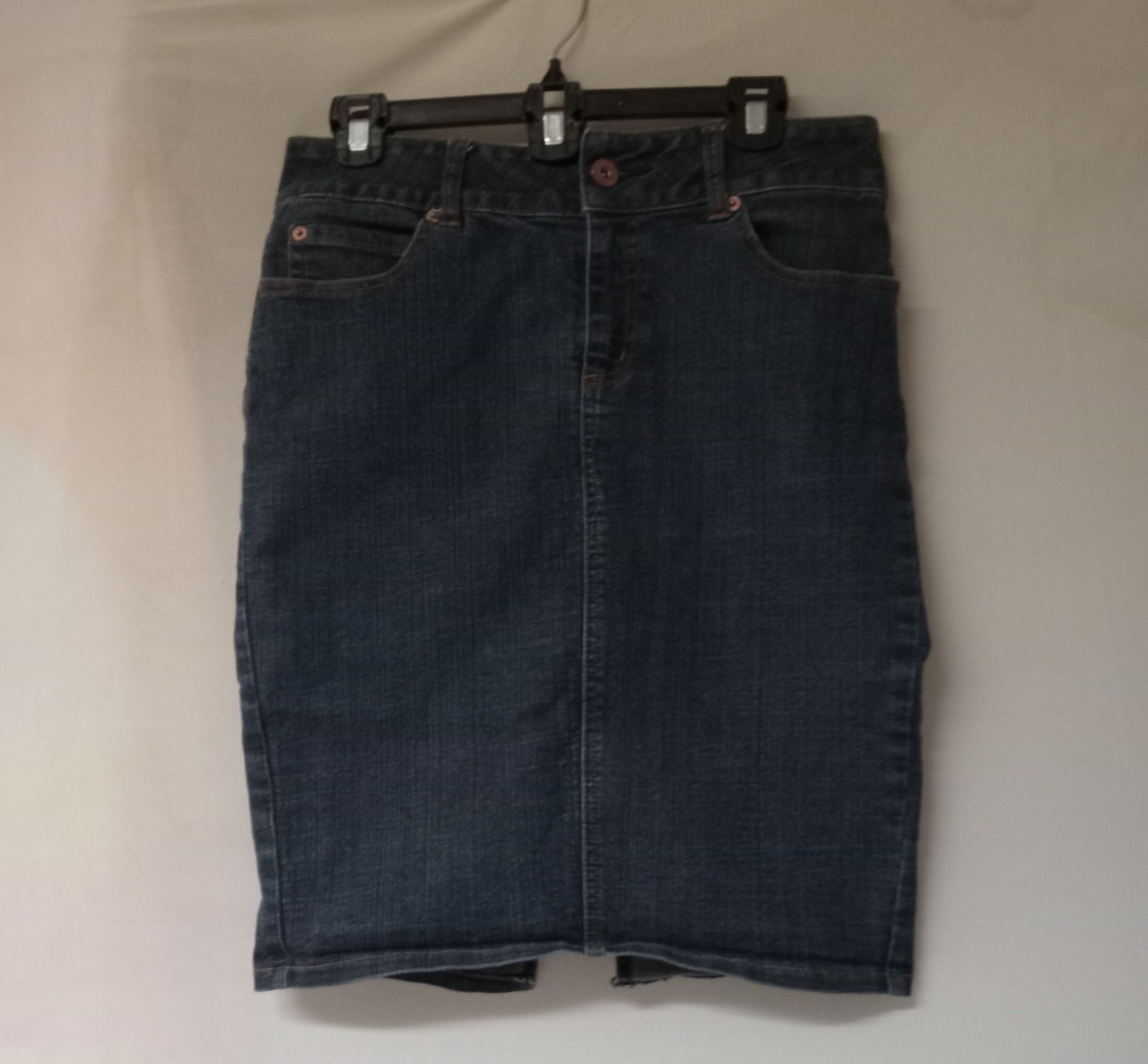 Mixit Womens Size 6 Denim Skirt Straight Pencil Full Pockets Stretch Back Slit