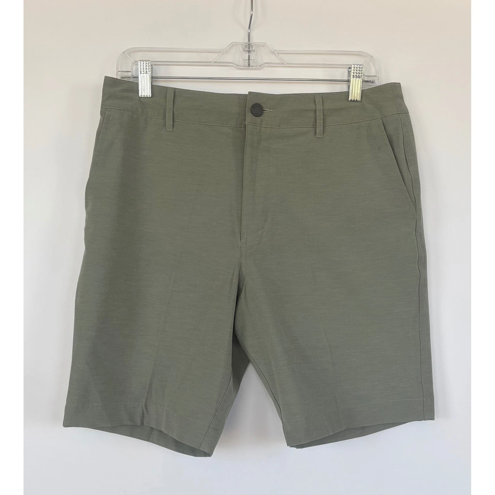 Faherty All Day Shorts Mens 31 Olive Green Hybrid Board Shorts Quick Dry Stretch