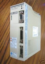 Omron R88D-UA08HA 200/230 VAC 200W 4.0A AC Servo Drive