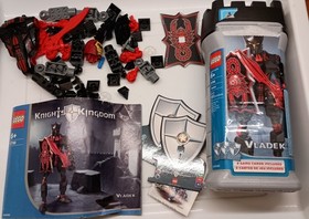 LEGO: Castle Knights Kingdom II - 8785 Santis & 8786 Vladek- Near Complete