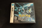 Pokémon Black Version 2 Nintendo DS Complete CIB + Inserts Authentic
