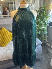 Absolutely Stunning Green Sequined Evening/Party Dress From Roman Size 20