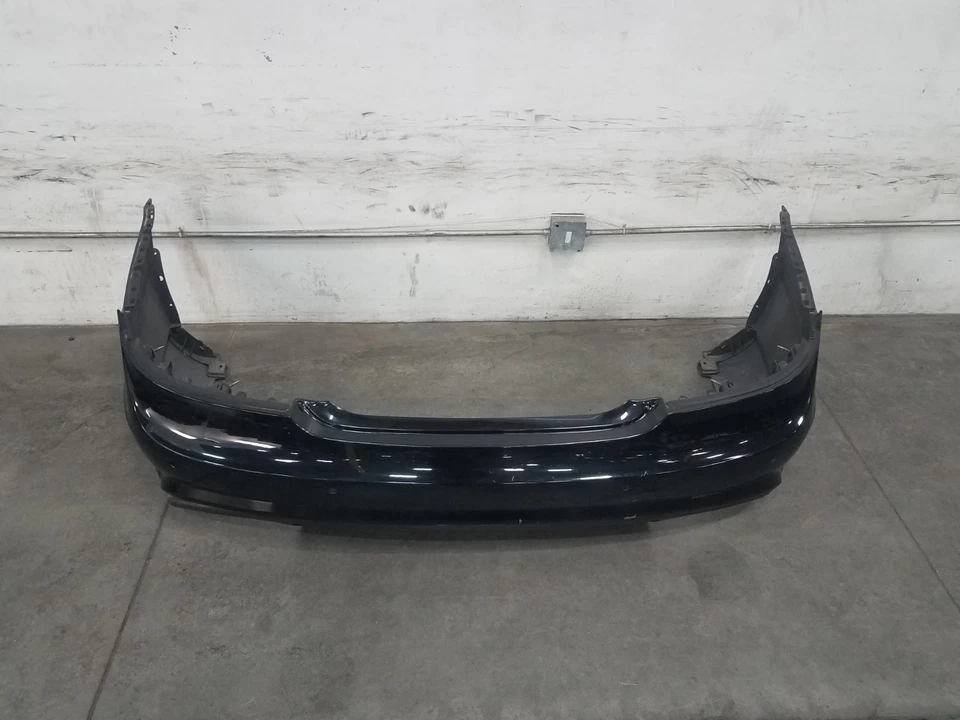 Para-choque traseiro Mercedes AMG CLS 63 2013 - * #1960 B8 - Imagem 2 de 4