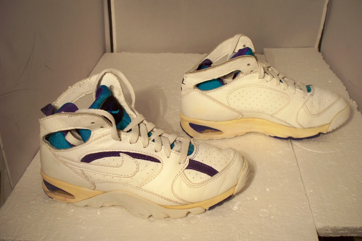 Vintage 1992 Nike Cross Training Sneakers Women size 7.5 for Display or Restore