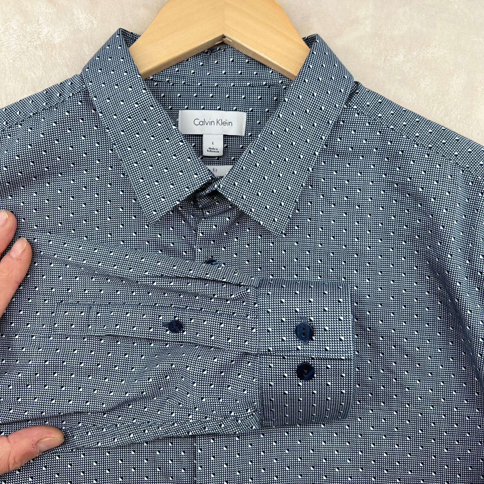 Calvin Klein Slim Fit Men's Size L Blue Geometric Long Sleeve Casual Shirt thumbnail 5