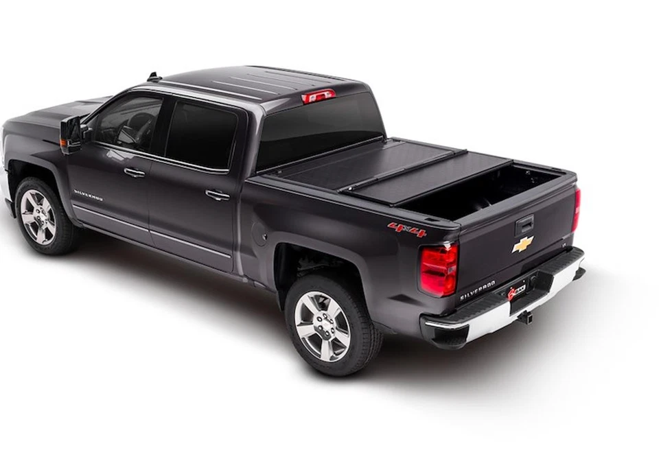 BAK Industries BAKFlip G2 Hard Fold Tonneau Cover for Silverado Sierra 78" Bed Foto 2 de 4