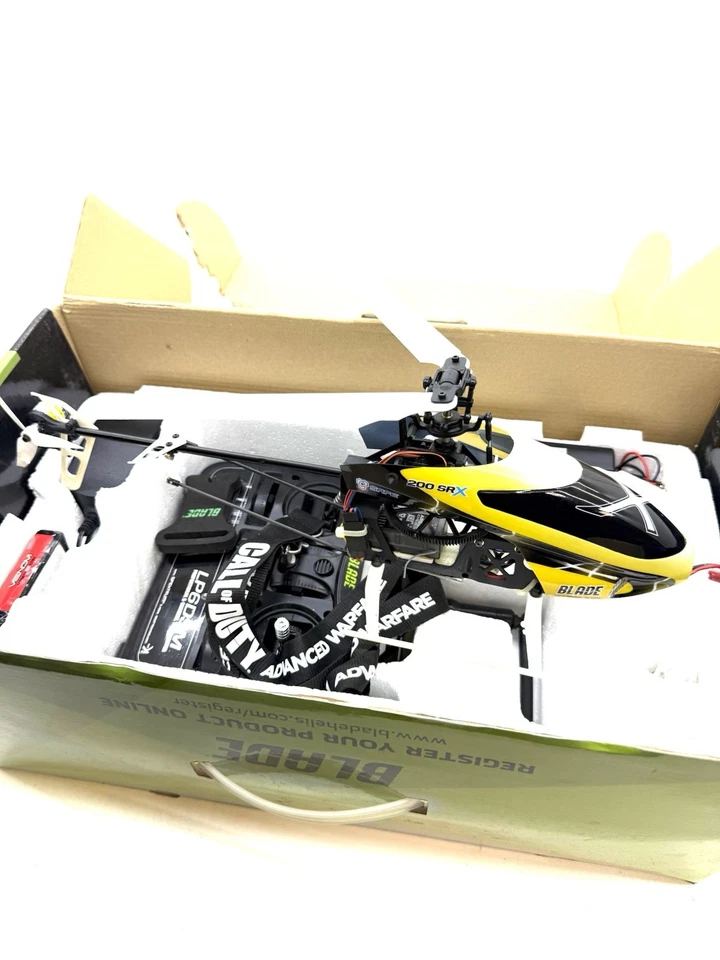 Blade 200 SRX RTF Ready To Fly RC Remote Control Helicopter BLH2080 Read - Image 3 of 4