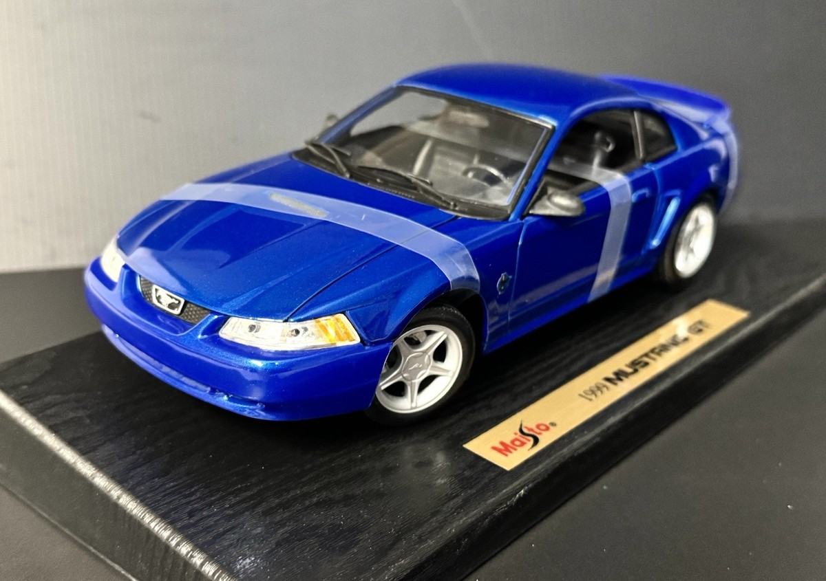 ミニカー Maisto 1999 MUSTANG GT 1/18 1999 Ford Mustang GT Coupe Sonic Blue 1/18 Maisto 25th Anniversary