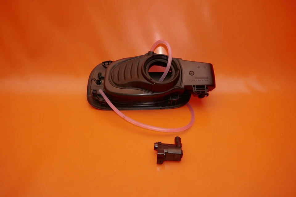 VOLVO V60 FUEL POCKET 2019 2020 2021 2022 31455949 OEM - Image 2 of 4