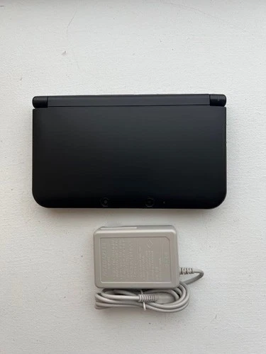 3DS XL Console - BLACK - Custom New Shell - 16GB SD Card + Charger