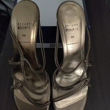 GORGEOUS rare Stuart Weitzman Heels Size 8 Ta...