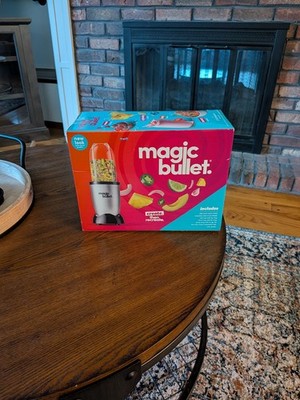 Magic Bullet Blender & Mixer: Model MBR-1101, Compact Small Size (Brand New)