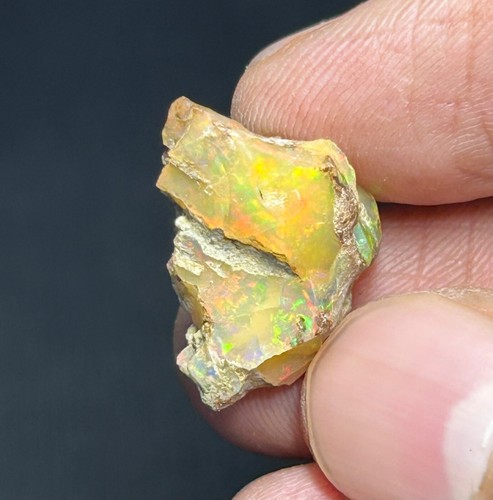Natural Dry Ethiopian Opal Rough 10.20 Carat Cut Grade Multi Fire Opal Raw. - Picture 6 of 9