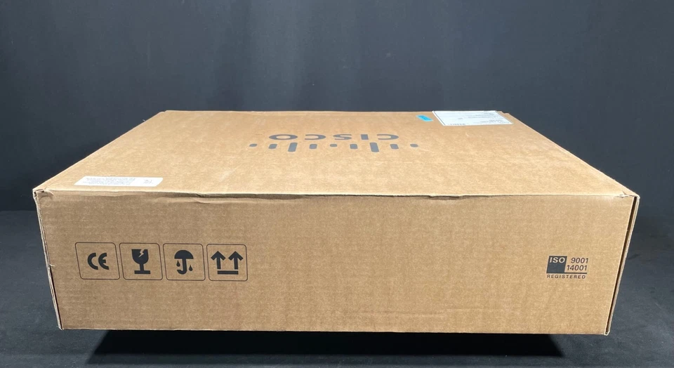 Cisco Refresh CBS250-8PP-E-2G 8 Port PoE Smart Eligible Gigabit Ethernet Switch - Image 3 of 4