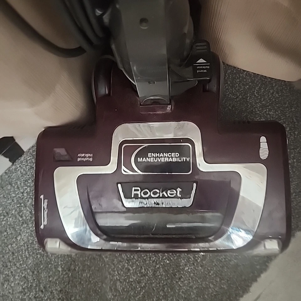 Shark Vacuum HV300 TRUE PET Rocket Deluxe Pro Corded Stick w/ LED Headlights - Image 3 of 4