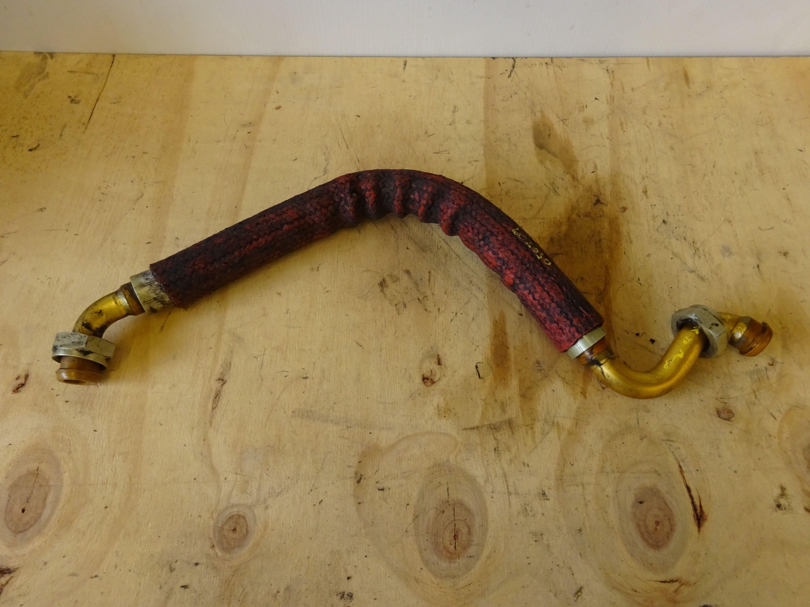 OIL LINE RESEVOIR TO PUMP FERRARI F355 95